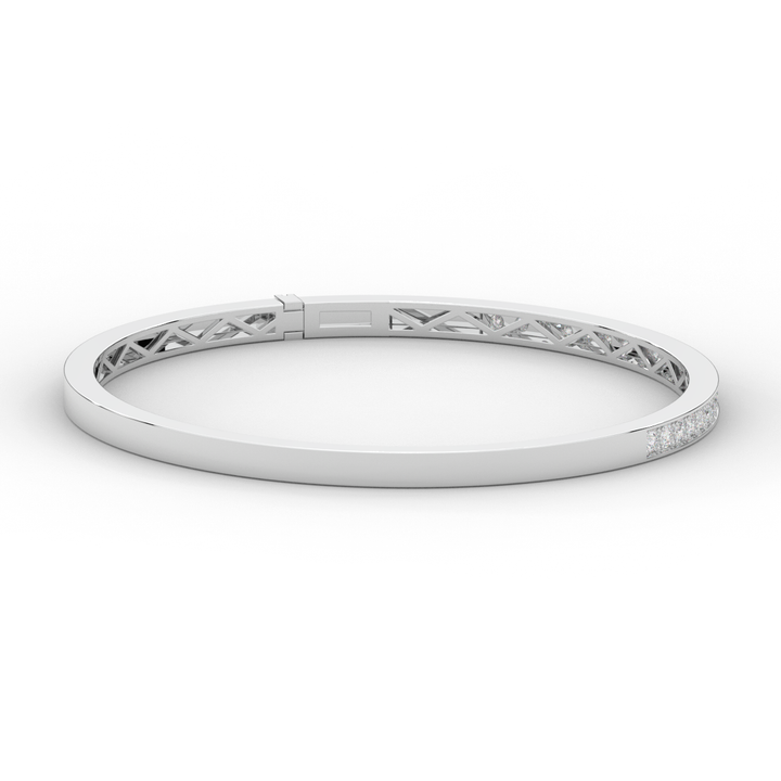 0.90CT.TW ROUND LAB DIAMOND BANGLE