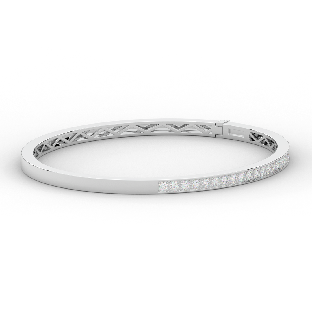 0.90CT.TW ROUND LAB DIAMOND BANGLE