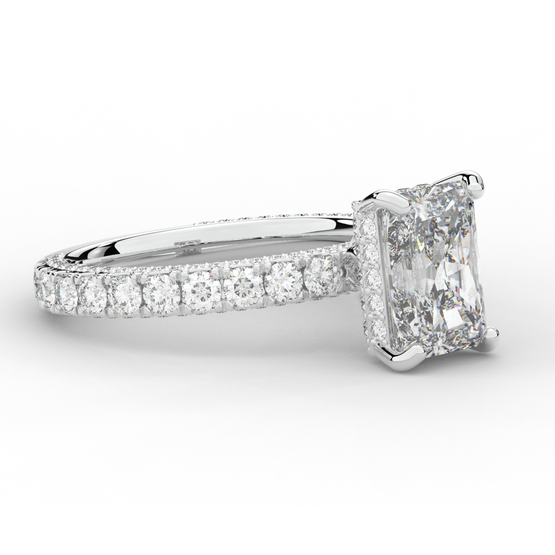 3.00CT.TW RADIANT LAB DIAMOND ENGAGEMENT RING