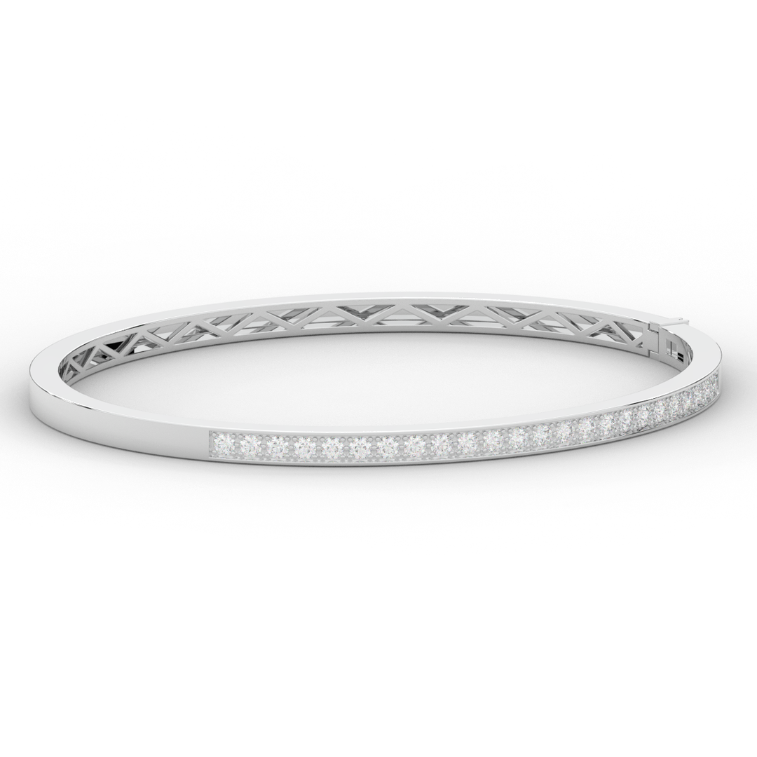 0.90CT.TW ROUND LAB DIAMOND BANGLE