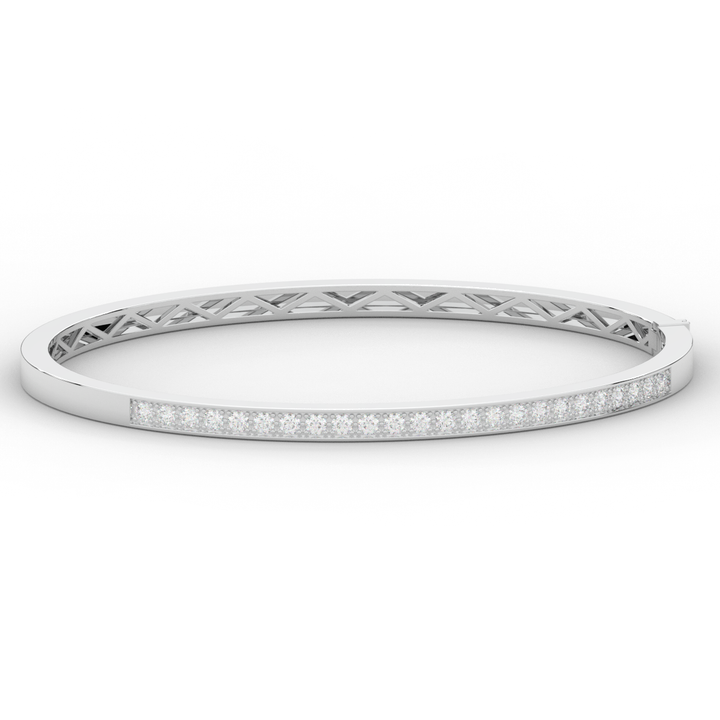 0.90CT.TW ROUND LAB DIAMOND BANGLE