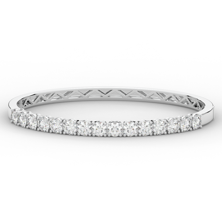 4.70CT.TW ROUND LAB DIAMOND BANGLE