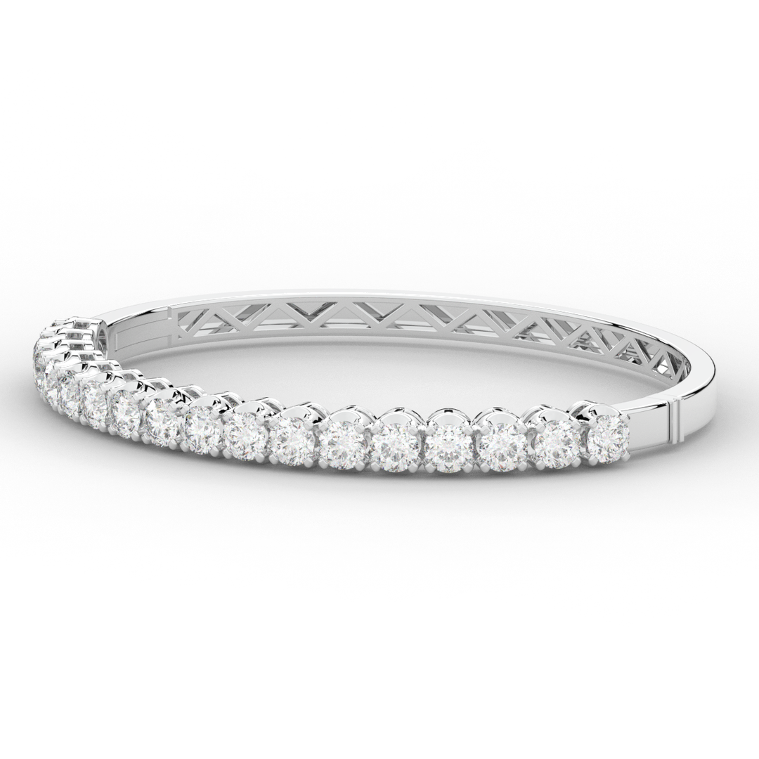 5.00CT.TW ROUND LAB DIAMOND BANGLE