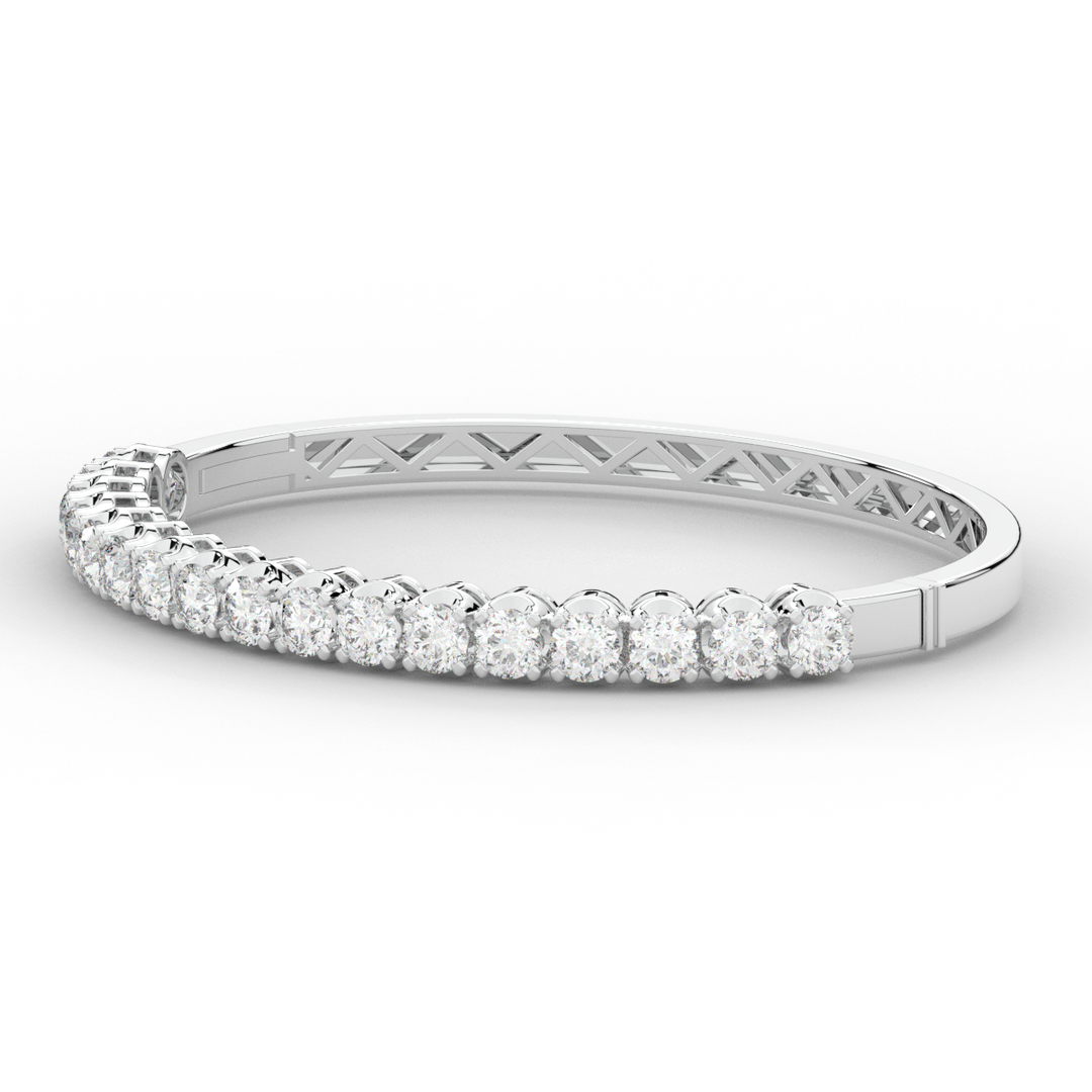 5.00CT.TW ROUND LAB DIAMOND BANGLE