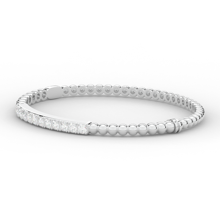 1.10CT.TW ROUND LAB DIAMOND BANGLE