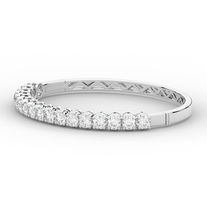 5.00CT.TW ROUND LAB DIAMOND BANGLE