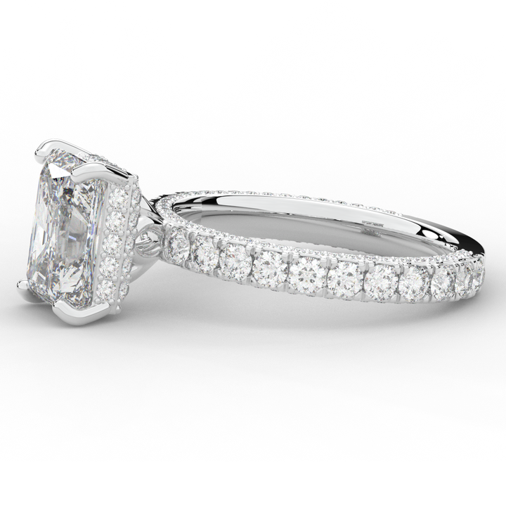 3.00CT.TW RADIANT LAB DIAMOND ENGAGEMENT RING