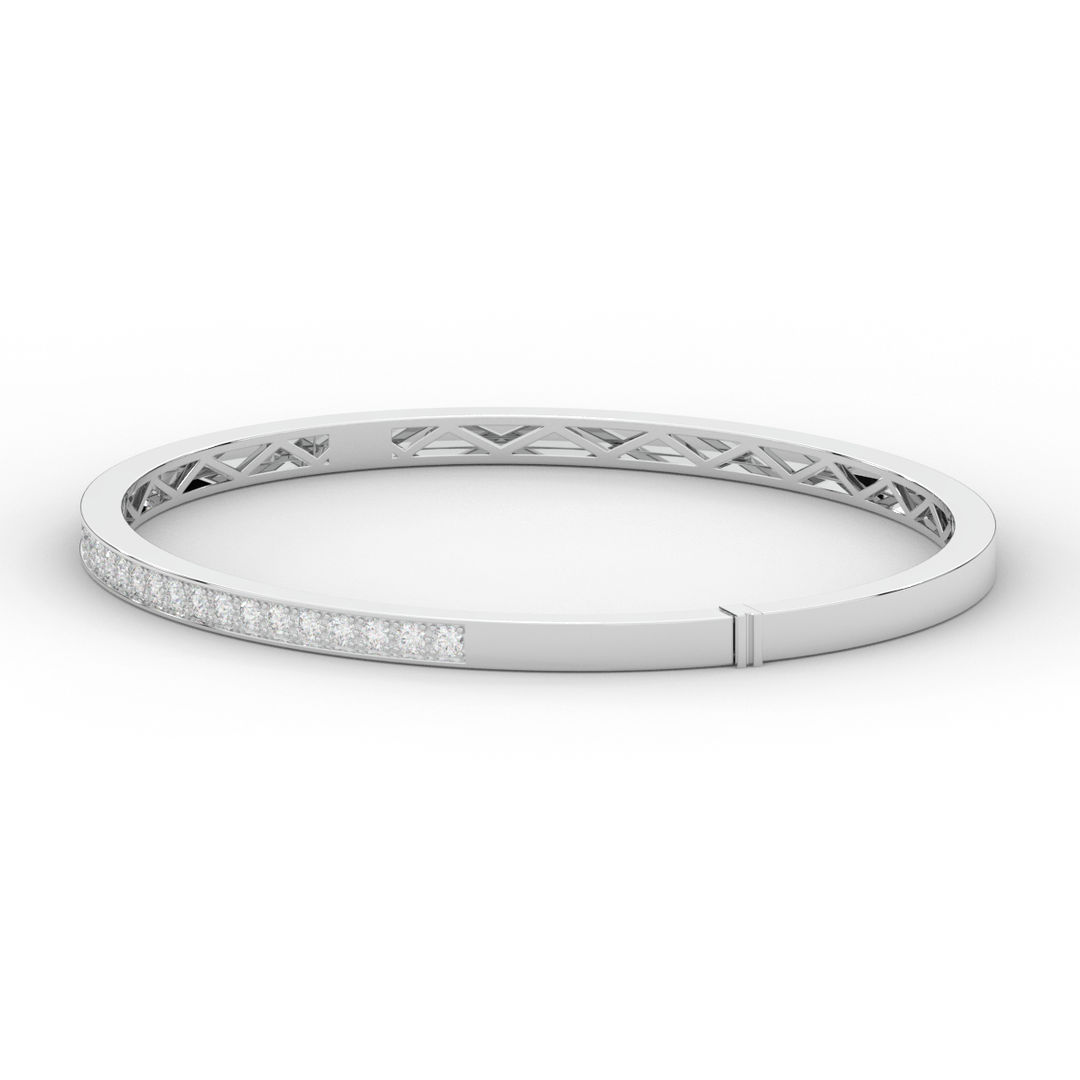 0.90CT.TW ROUND LAB DIAMOND BANGLE