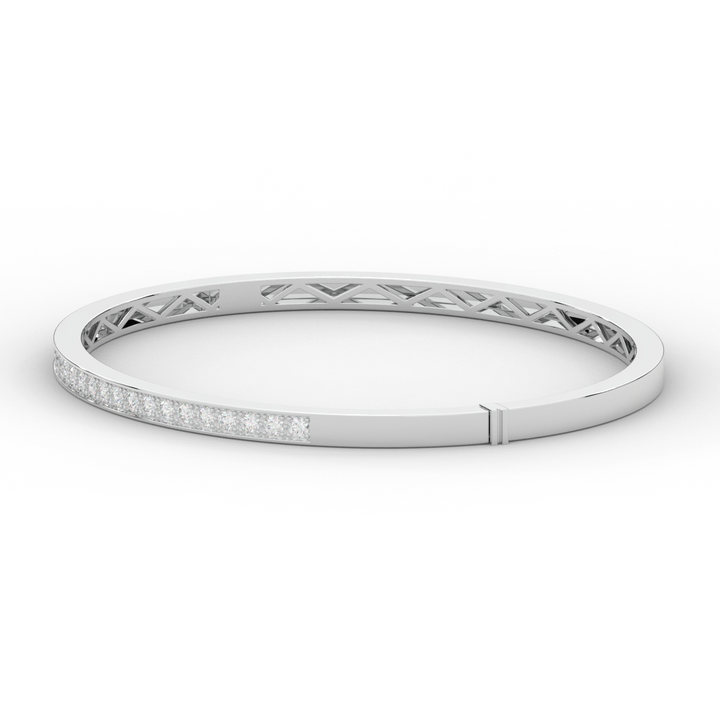 0.90CT.TW ROUND LAB DIAMOND BANGLE