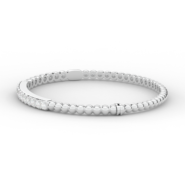 1.10CT.TW ROUND LAB DIAMOND BANGLE