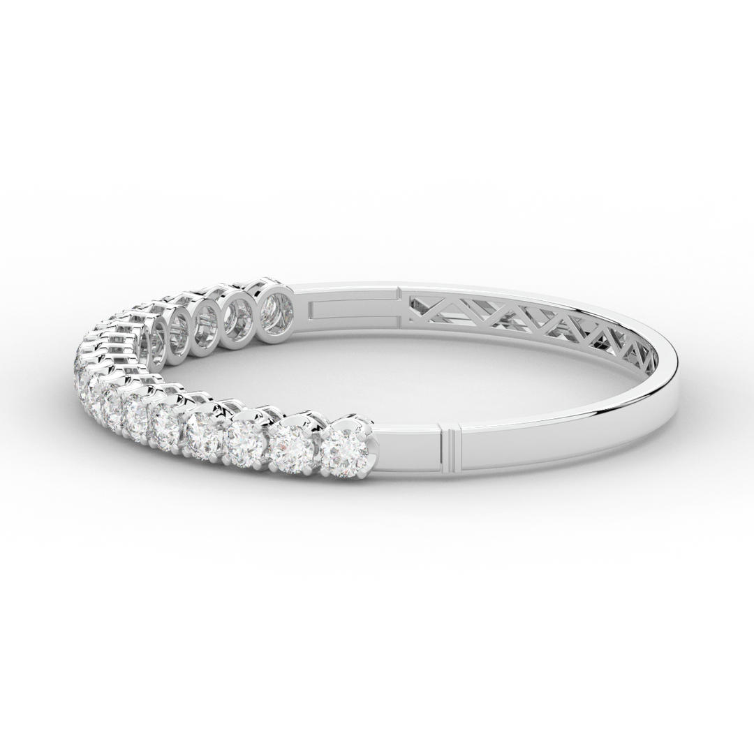 5.00CT.TW ROUND LAB DIAMOND BANGLE