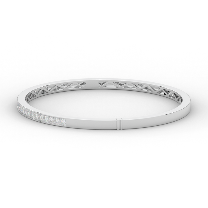 0.90CT.TW ROUND LAB DIAMOND BANGLE