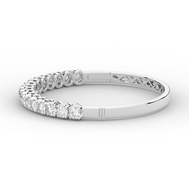 5.00CT.TW ROUND LAB DIAMOND BANGLE