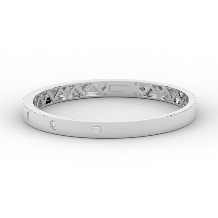 0.50CT.TW ROUND LAB DIAMOND BEZEL SET BANGLE