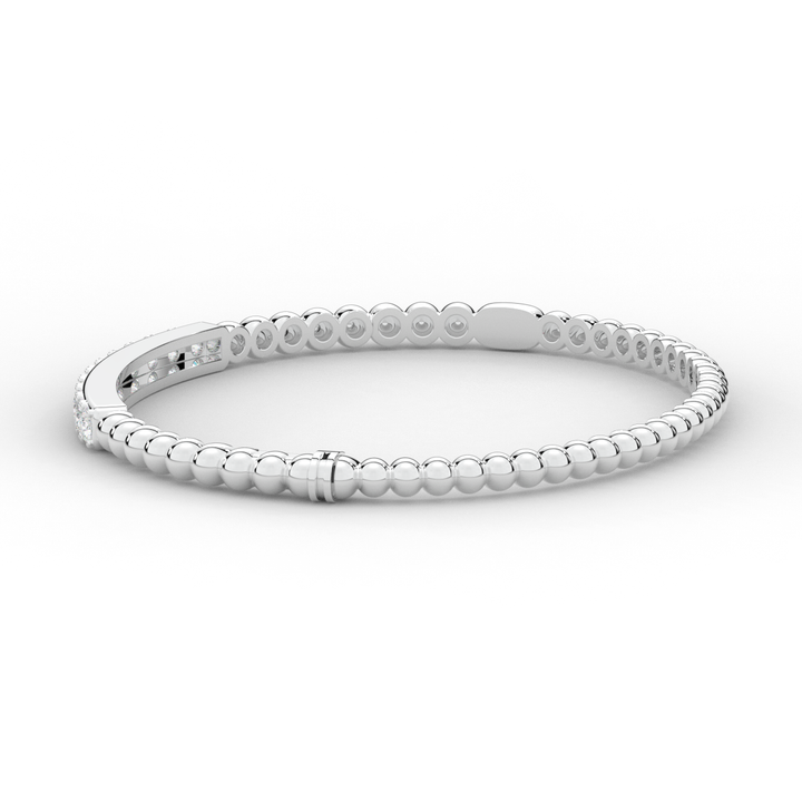 1.10CT.TW ROUND LAB DIAMOND BANGLE