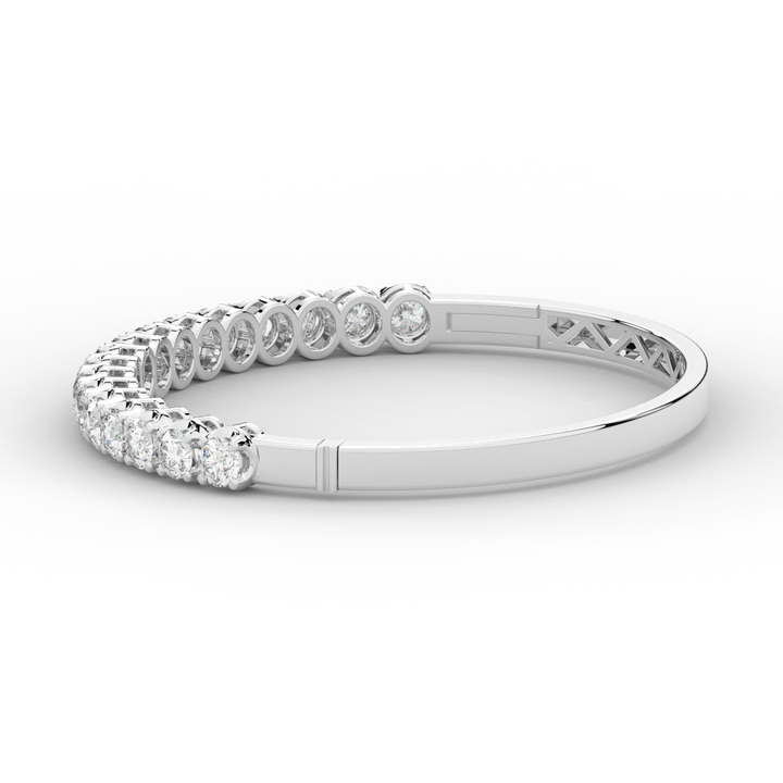 5.00CT.TW ROUND LAB DIAMOND BANGLE