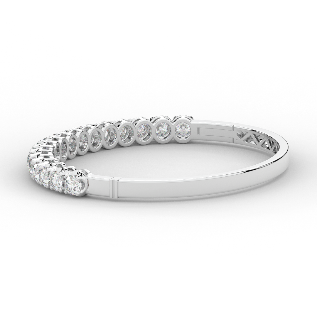 5.00CT.TW ROUND LAB DIAMOND BANGLE