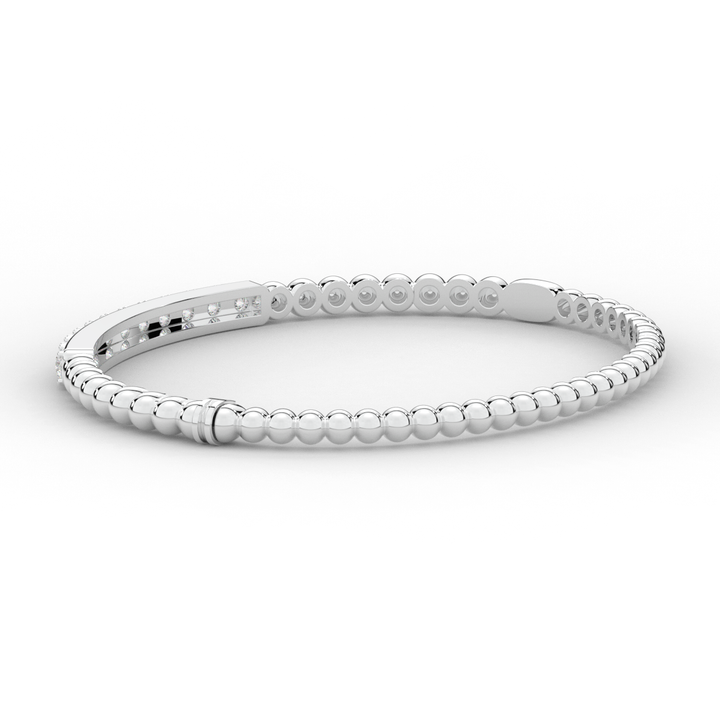 1.10CT.TW ROUND LAB DIAMOND BANGLE