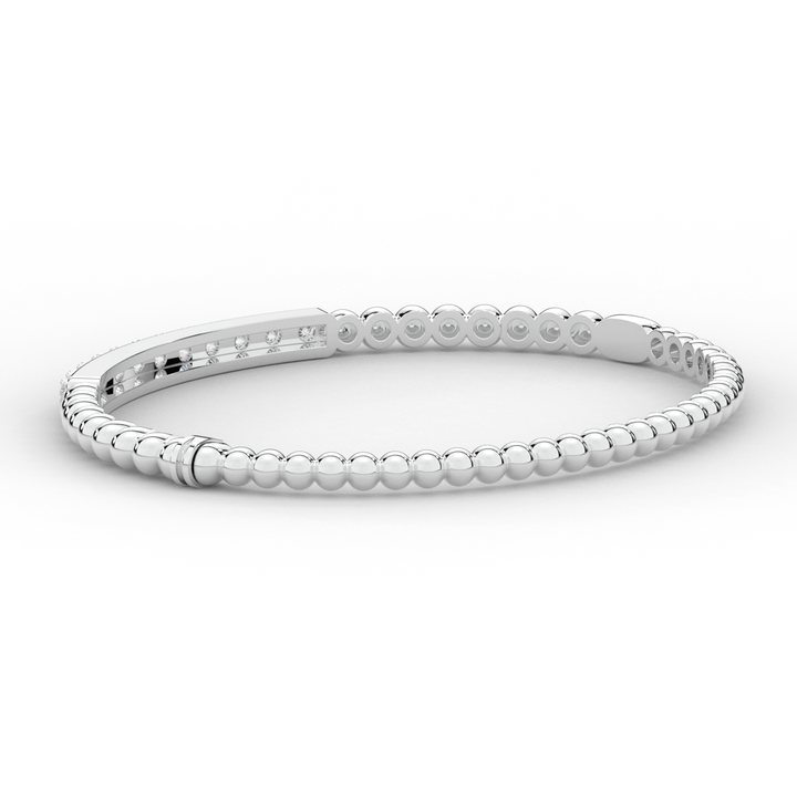 1.10CT.TW ROUND LAB DIAMOND BANGLE