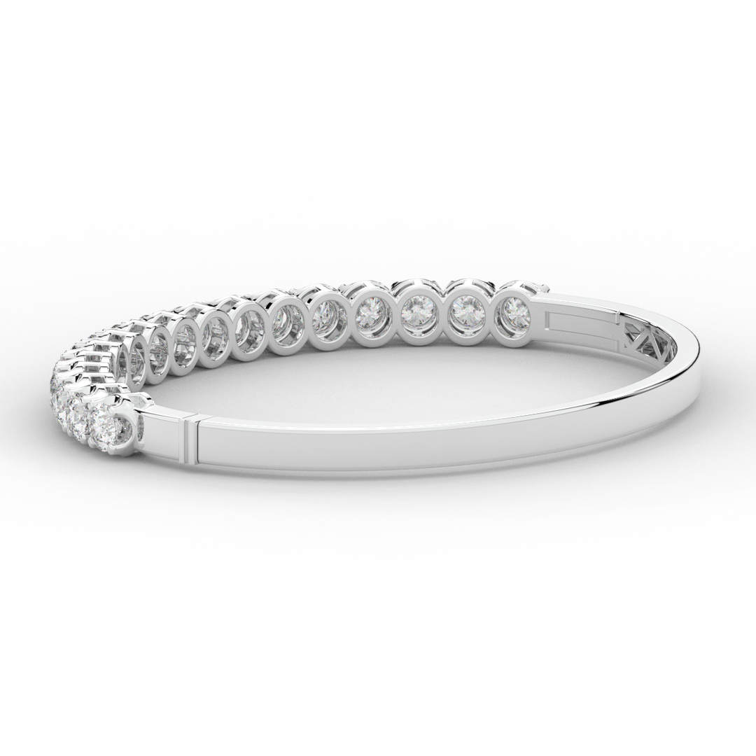 5.00CT.TW ROUND LAB DIAMOND BANGLE