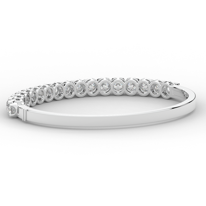 5.00CT.TW ROUND LAB DIAMOND BANGLE