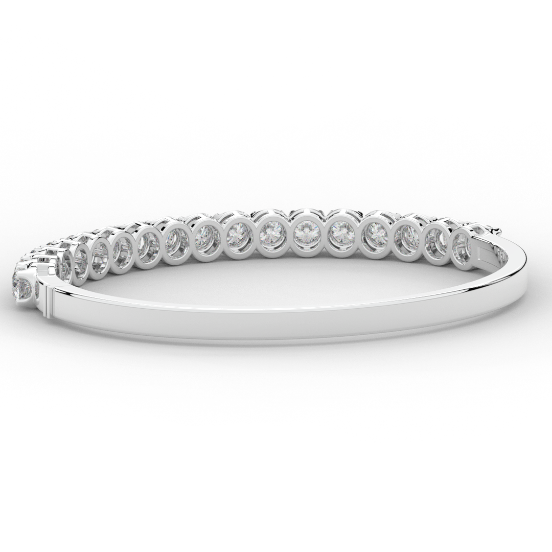 5.00CT.TW ROUND LAB DIAMOND BANGLE