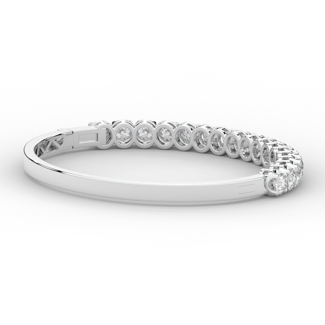 5.00CT.TW ROUND LAB DIAMOND BANGLE