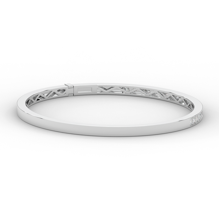 0.90CT.TW ROUND LAB DIAMOND BANGLE