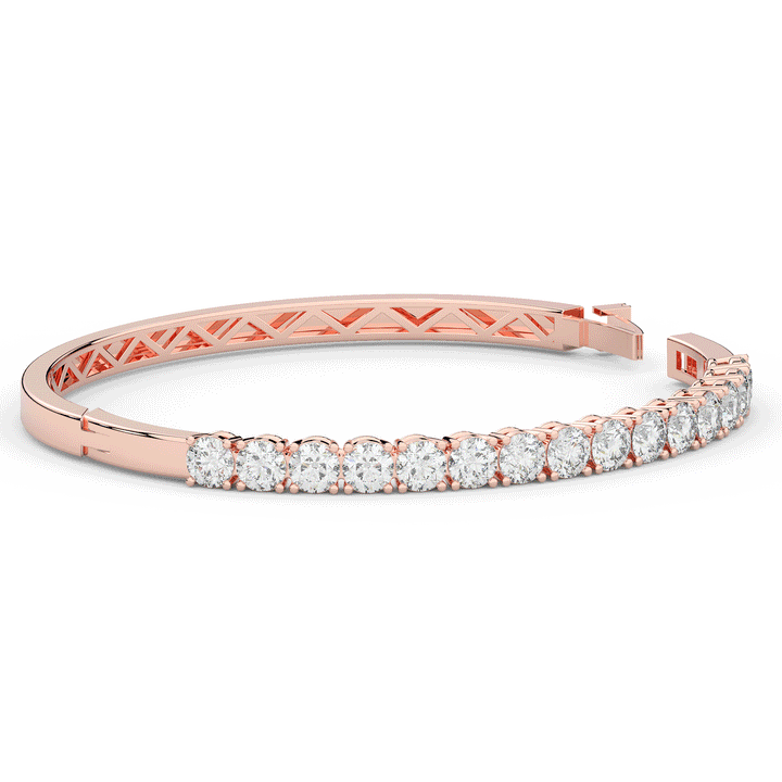 4.70CT.TW ROUND LAB DIAMOND BANGLE