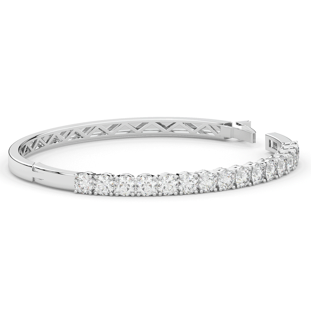 4.70CT.TW ROUND LAB DIAMOND BANGLE