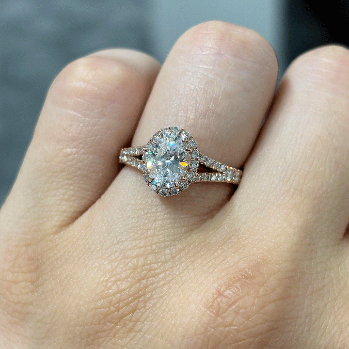 1.60CT.TW OVAL LAB DIAMOND ENGAGEMENT RING