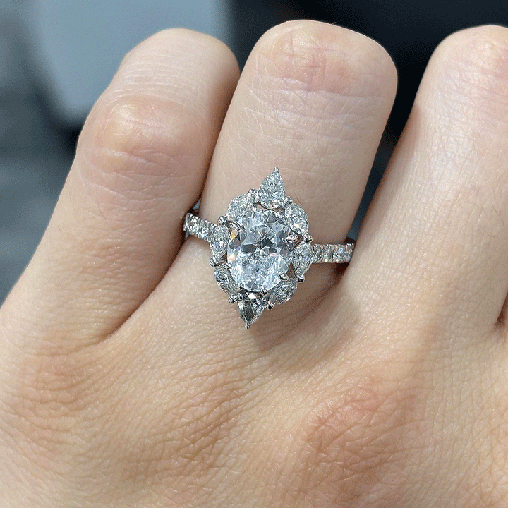 2.75CT.TW OVAL LAB DIAMOND HALO ENGAGEMENT RING